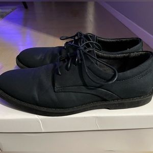 Calvin Klein Men’s Forester Oxford